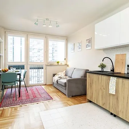 Nowe, Przytulne W Centrum Warszawy! Daire